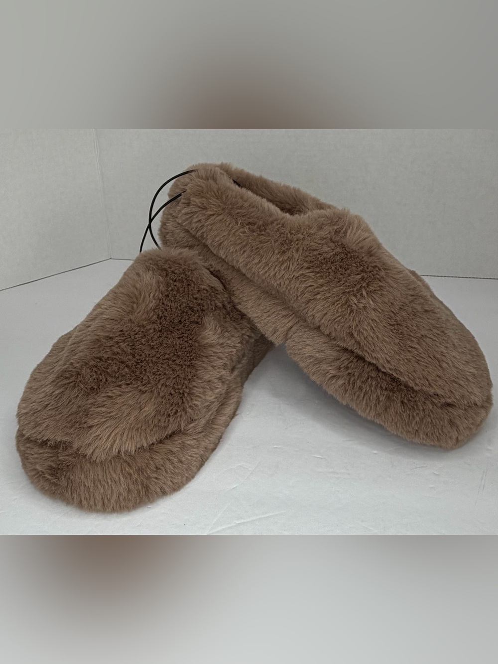 32 Degrees Heat Brown Plush Faux Fur House Slippers Women’s 5-6 NWT
